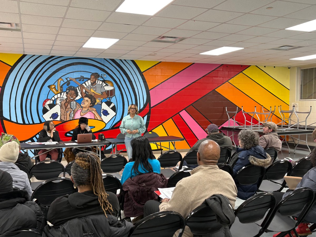 Evaston Community Council revises its by-laws